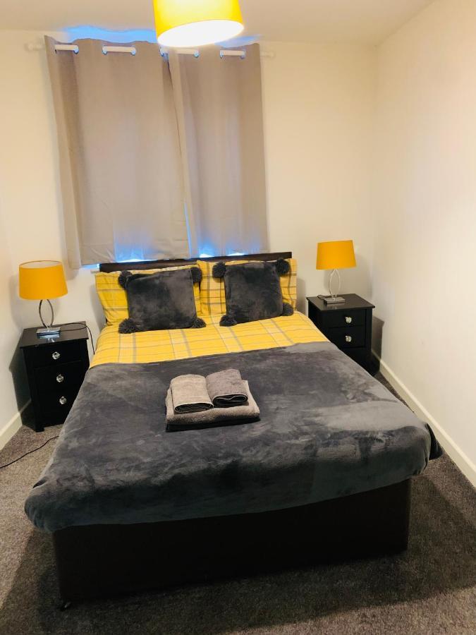 City Blessed Apartment 1 With Free Parking 北希尔兹 外观 照片