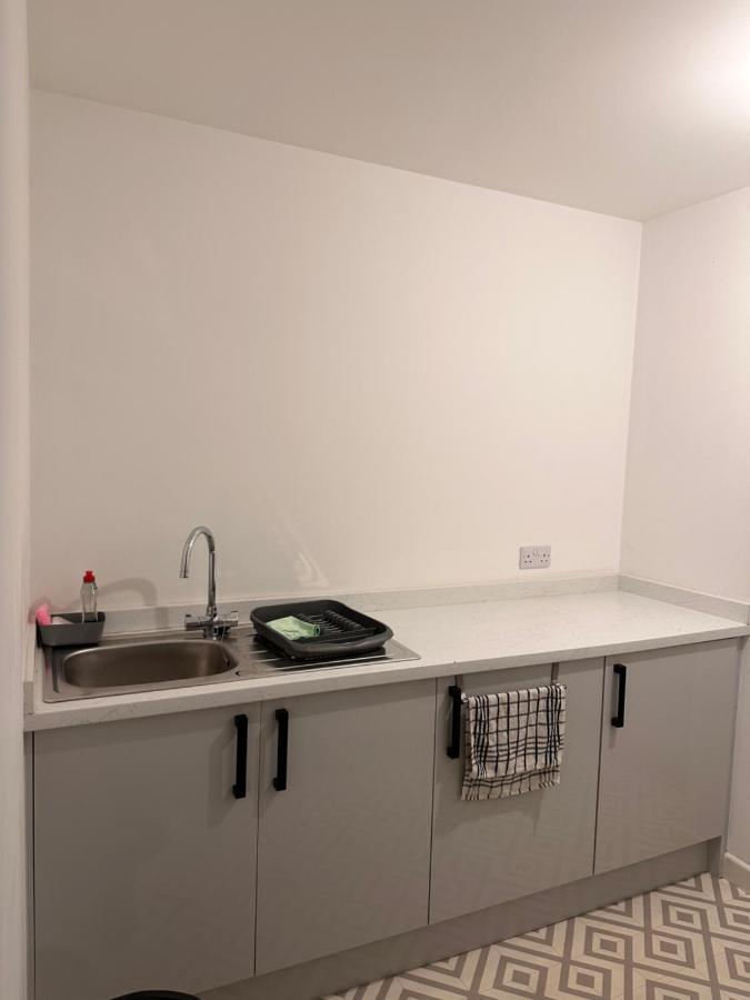 City Blessed Apartment 1 With Free Parking 北希尔兹 外观 照片